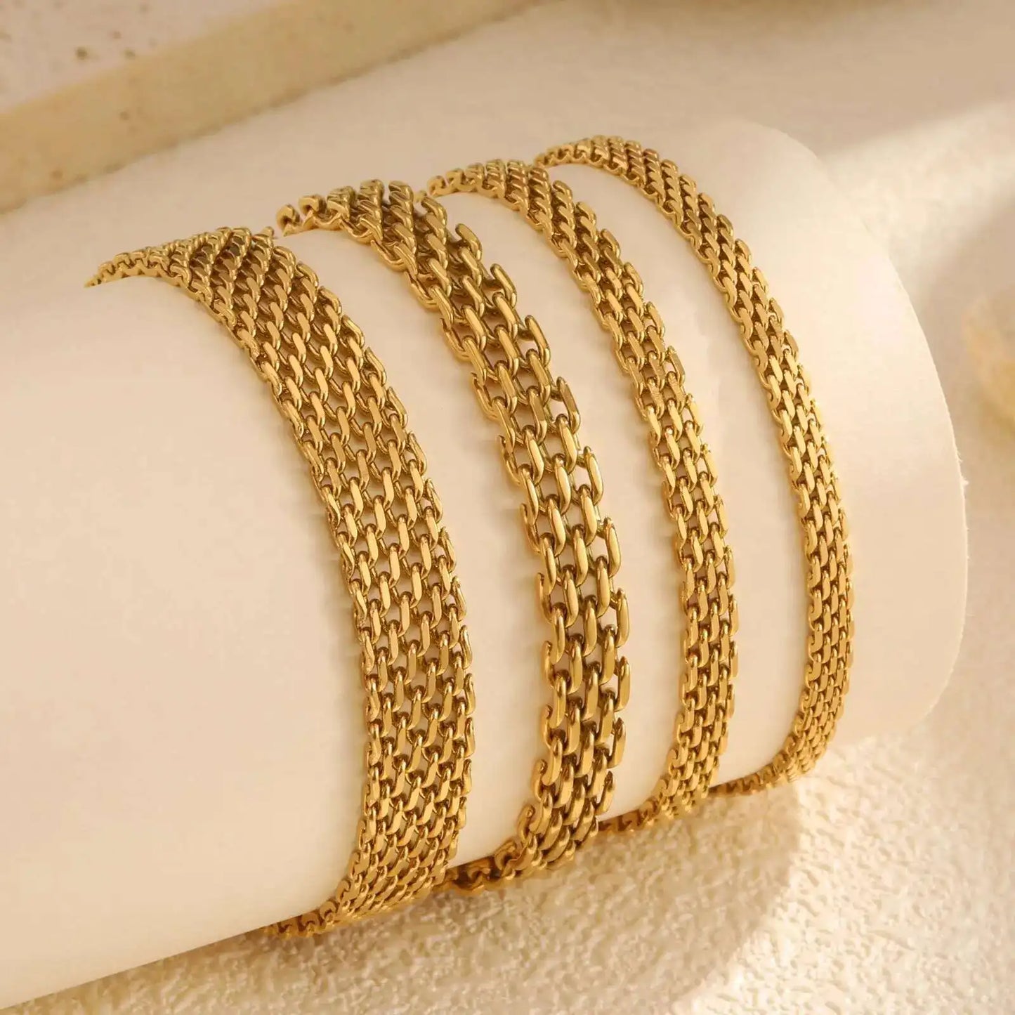 Pulseira Meaeguet com Corrente de Malha