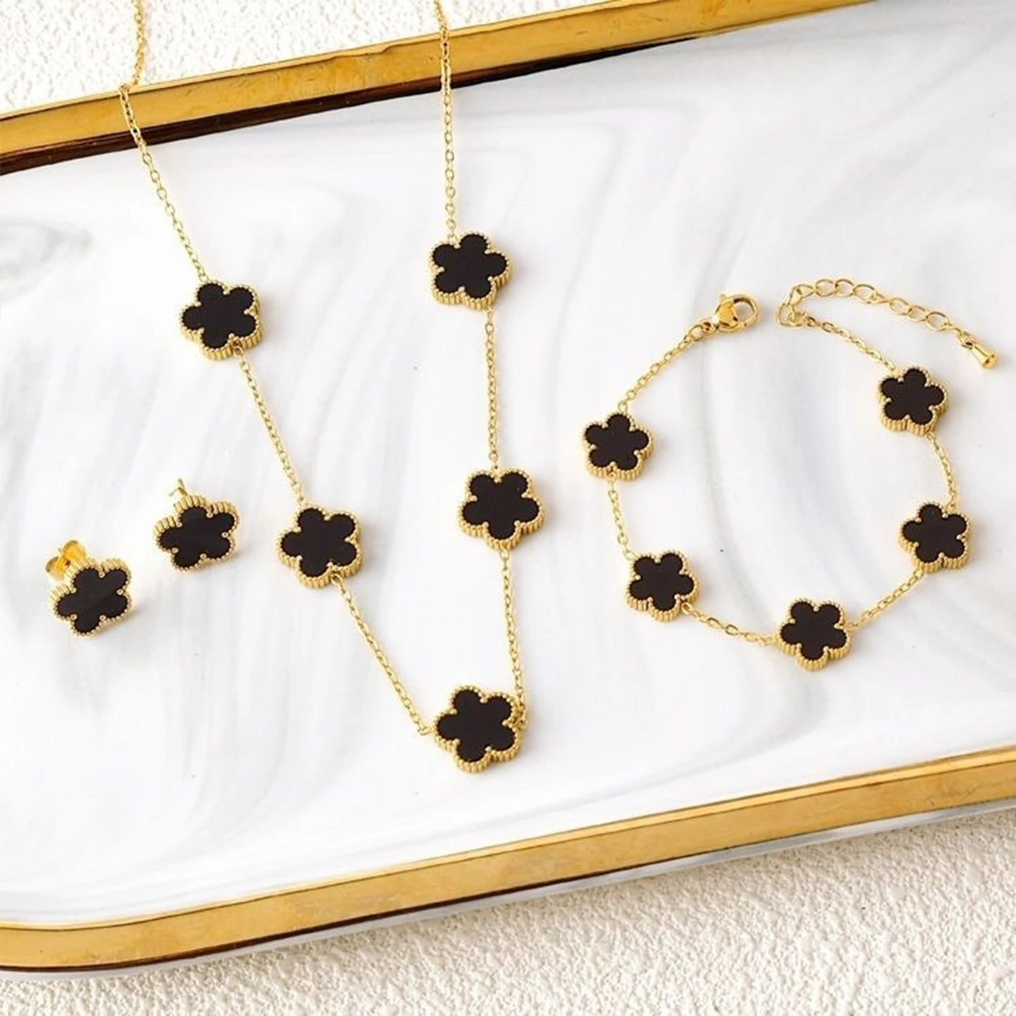 Pulseira & Colar Trevo De Cinco Folhas