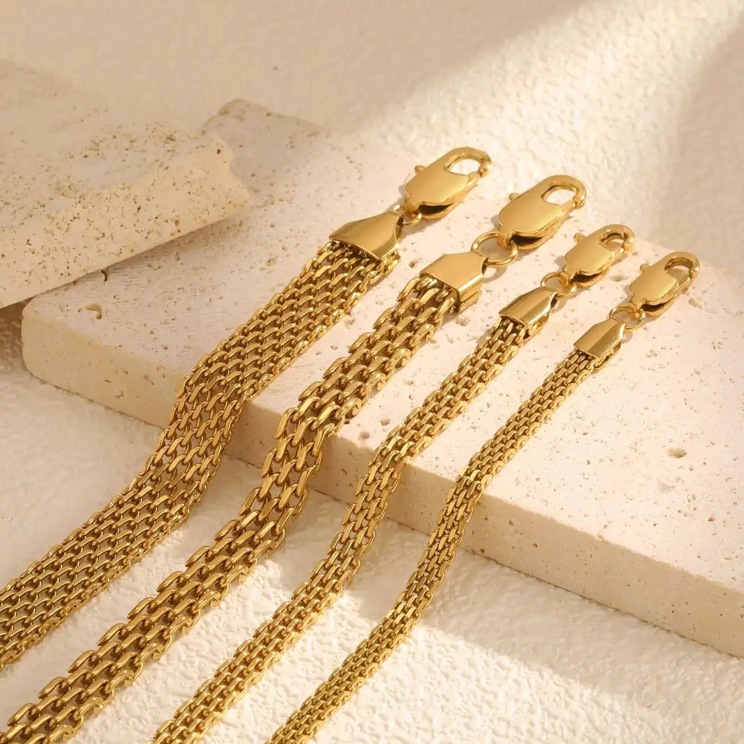 Pulseira Meaeguet com Corrente de Malha