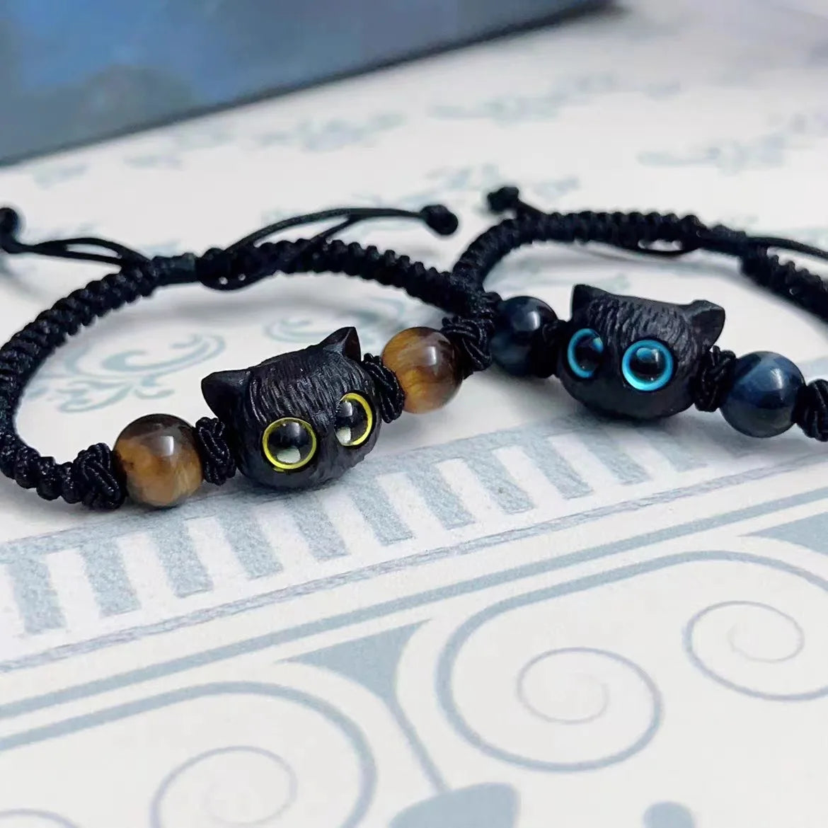 Pulseira de Gato para Casal estilo Neogótico