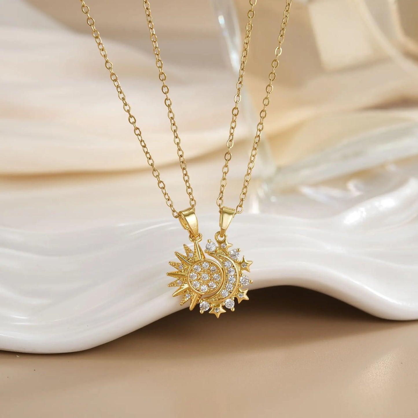 Colar Sol & Lua Para Casal de Aço Inoxidável Magnético